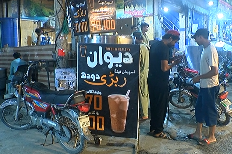 Gulbarg Canal Park Bazar, Encroachments, city42 