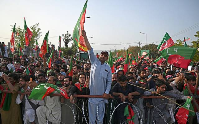 پی ٹی آئی آج لاہور میں پاور شو کرے گی،مختلف شہروں سے قافلوں کی آمد کا سلسلہ جاری