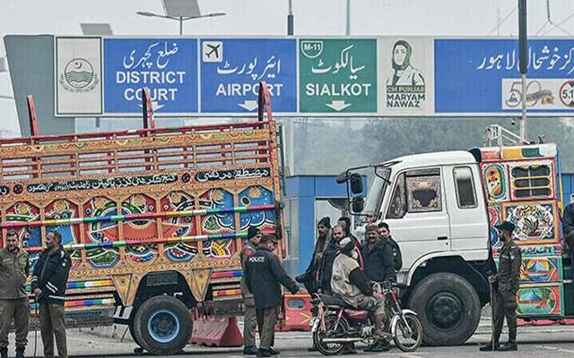 ٹریفک کیلئے لاہور رنگ روڈ پھر بند،کونسے رستے کھلے؟