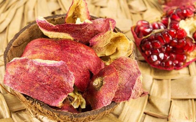 انار کےچھلکوں کے حیرت انگیز فوائد