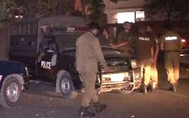 کاہنہ میں پولیس مقابلہ ، 2 ڈاکو ہلاک 6 فرار