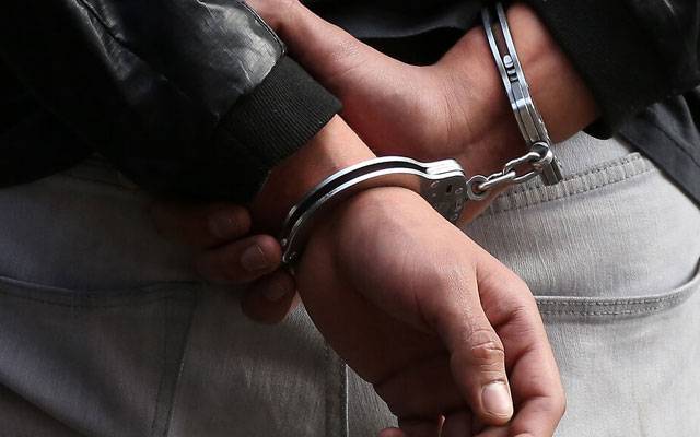 کوٹ لکھپت:میاں بیوی کے قتل کا واقعہ، پولیس نےدو مشتبہ افراد کو حراست میں لے لیا