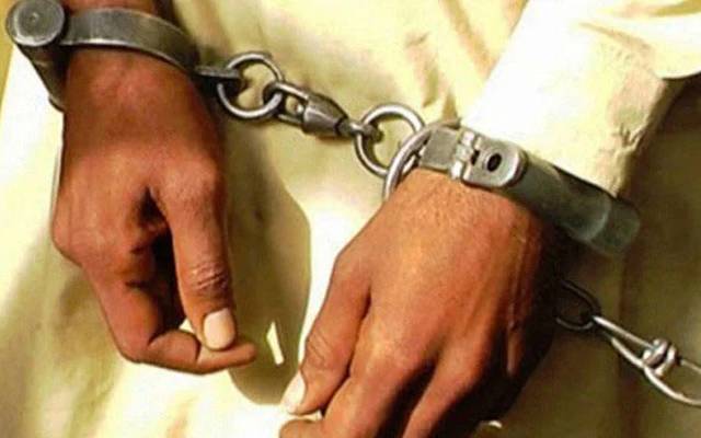  ستوکتلہ پولیس کی کارروائی، کچی شراب کی سپلائی کرنے والا ملزم گرفتار