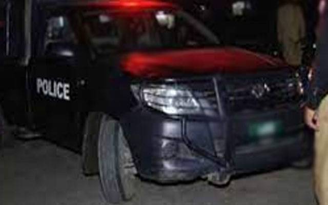  دوران چیکنگ پولیس اہلکاروں نے شہری کی گاڑی سے ڈیڑھ لاکھ چرالئے