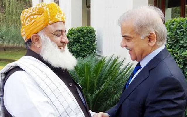 مدارس رجسٹریشن بل؛ مولانا کی تجاویزپرمثبت پیشرفت، وزیراعظم کی معاملات جلد حل کرنے کی ہدایت
