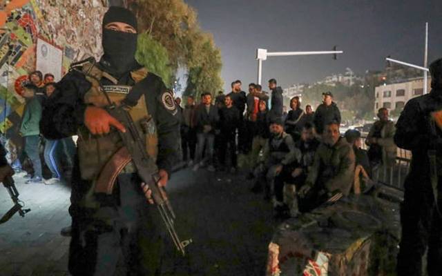 باغی فورسز اور معزول صدر کے حامیوں میں جھڑپیں،17 افراد ہلاک