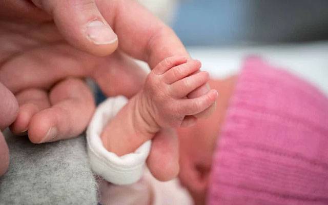 Donald Trump, City42, Caesarian surgery 