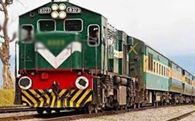 شالیمار ایکسپریس ٹرین حادثہ،ابتدا ئی تحقیقاتی رپورٹ میں ڈرائیور کی غلطی سامنے آگئی