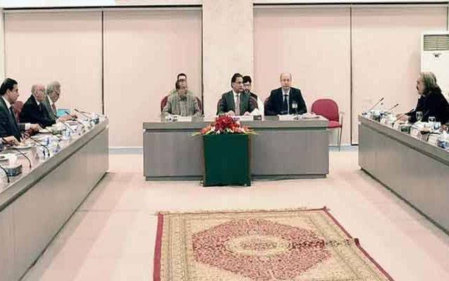 حکومت پی ٹی آئی مذاکرات، اسپیکر قومی اسمبلی کا مذاکراتی کمیٹیاں برقرار رکھنےکافیصلہ