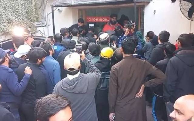 آئی سی سی چیمپئنزٹرافی اور سہ ملکی ون ڈے سیریز کے فزیکل ٹکٹس کی فروخت