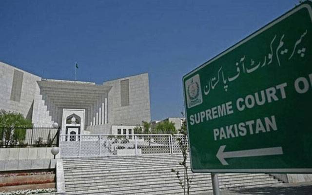 سویلینز کا ملٹری ٹرائل کیس: سلمان راجہ سمیت دیگر وکلا سپریم کورٹ نہ پہنچے، عدالت برہم     