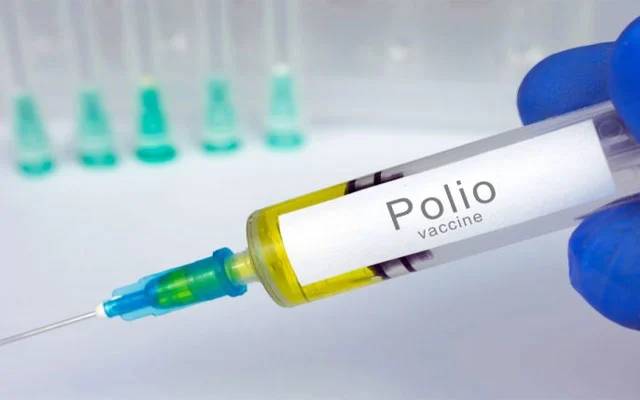  عمرہ زائرین کے لیے پولیو ویکسین لازمی؛ سعودی حکومت 
