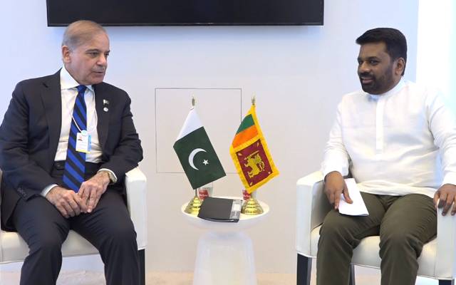 وزیراعظم کی سری لنکا کے صدر سے ملاقات؛تجارت، دفاع ، تعلیم، مذہبی سیاحت میں  تعاون پر تبادلہ خیال