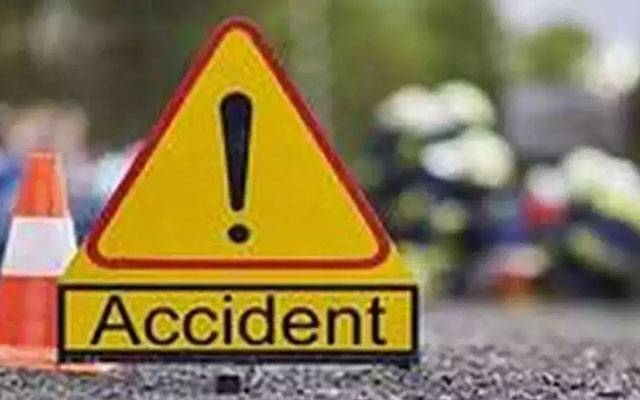 ڈرائیور کو نیند آ گئی،کار الٹنے سے 2 خواتین سمیت 3 افراد جاں بحق
