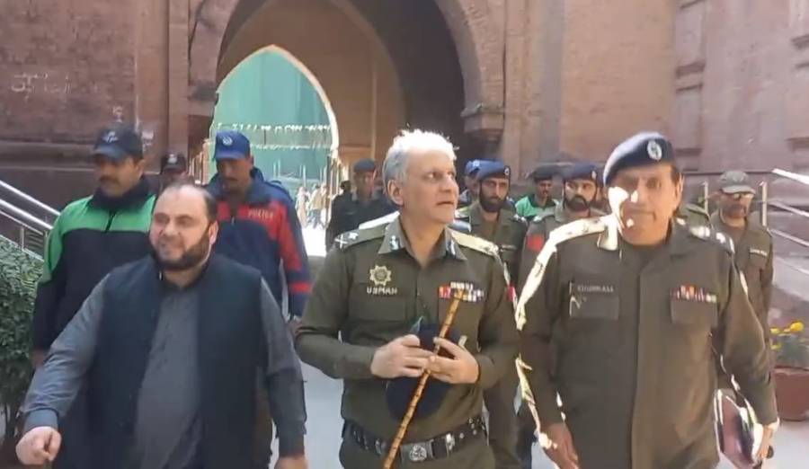 آئی جی پنجاب کی چیف جسٹس لاہور ہائیکورٹ سے ملاقات، چالان عدالتوں میں داخل کرنے پر بریفنگ 