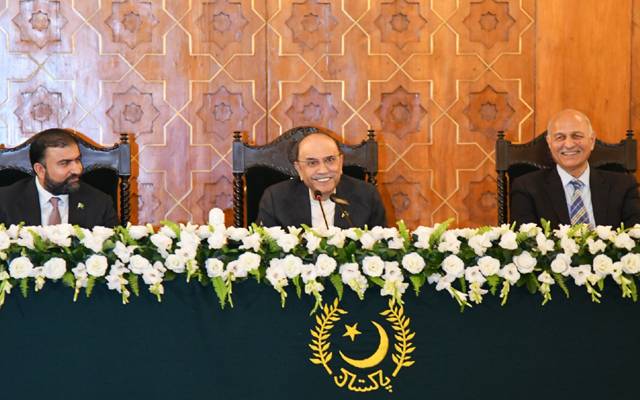  پاکستان علاقائی روابط کا  ابھرتا ہوا مرکز ، گوادر  مستقبل کا ضامن ہے: آصف زرداری