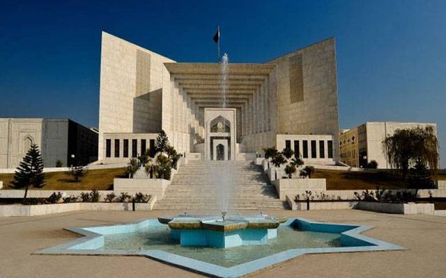 سویلینز کے ملٹری ٹرائل کیس میں سپریم کورٹ انڈر ٹرائل نہیں: آئینی بنچ