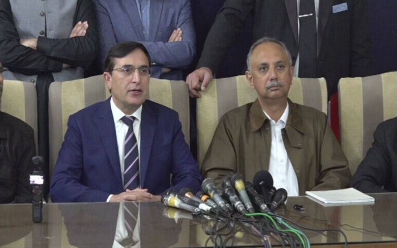 چیف جسٹس سے پی ٹی آئی رہنماؤں کی ملاقات، شکایات کے انبار لگا دیئے