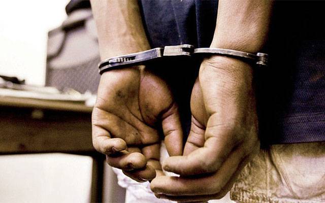 بیرونِ ملک ملازمت کا جھانسہ دیکر شہریوں کو لوٹنے والا انسانی اسمگلر گرفتار 
