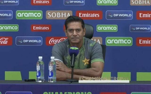 ہماری پلیئنگ الیون کل ٹاس کے بعد سامنے آئے گی، ہیڈ کوچ عاقب جاوید 