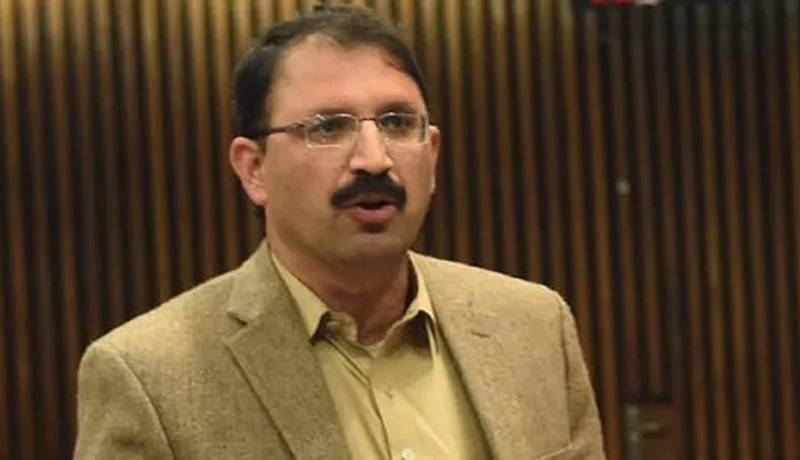 پبلک اکاؤنٹس کمیٹی اجلاس میں جنید اکبر خان وزارت خزانہ حکام پر برہم