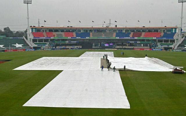 چیمپئینز ٹرافی؛ بارش کے باعث پاکستان اور بنگلادیش کے درمیان میچ کا ٹاس تاخیر کا شکار