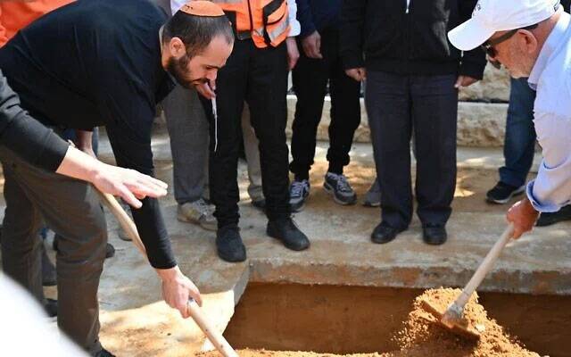 Shiri Bibas murder, City42, Kafer Bibas, Ariel bibas, Yardan Bibas, Kabutz Nir Oz, Israel mourning, Octobe7 attacks\' Hamas terrorism 