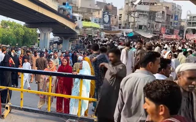 لاہور داتا دربار جانیوالوں کی مشکلات میں اضافہ، متعلقہ انتظامیہ خاموش
