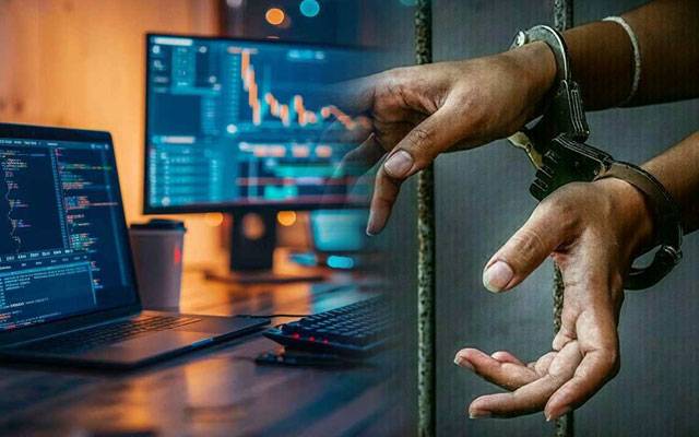 اے آئی کا غلط استعمال، گھناؤنے جرم میں ملوث 25 افراد گرفتار