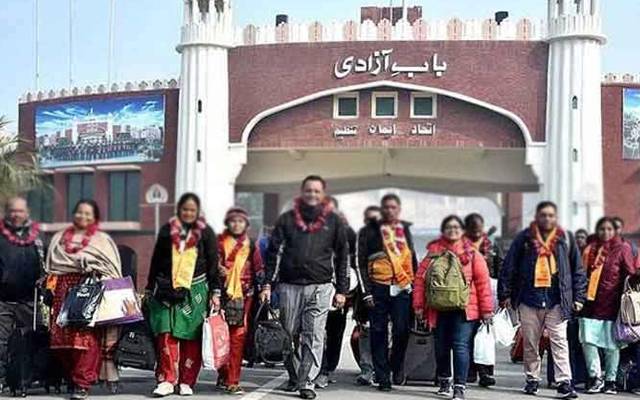 ہندویاتری کاکٹاس راس مندر کے دورے کے بعد انارکلی بازار پہنچ گئے