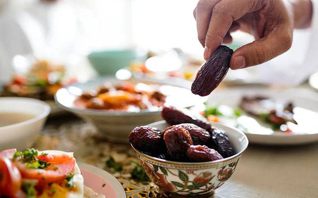 وہ غلطیاں جس سے رمضان میں بھی وزن کم نہیں ہوتا
