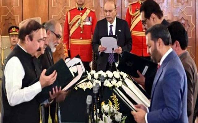 وفاقی کابینہ کے ارکان کے قلمدانوں کا اعلان کردیا گیا