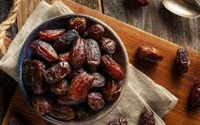 روزانہ 3 کھجوریں ؛ فوائد بے انتہا