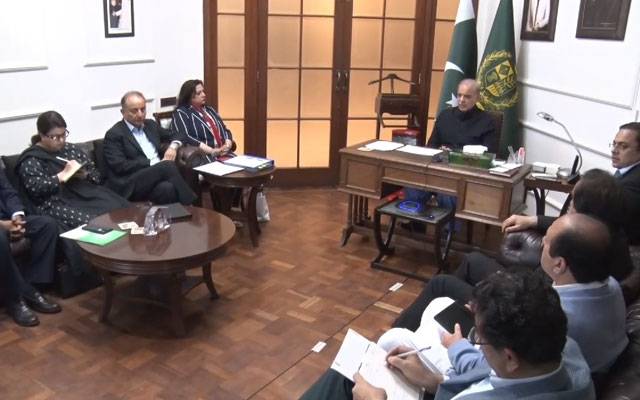 خواتین کو با اختیار اور معاشی طور پر مستحکم کرنے کیلئے حکومت ترجیحی بنیادوں پر اقدامات کر رہی ہے، وزیراعظم 
