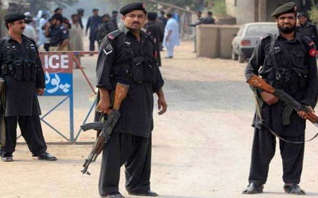 کوہاٹ: نامعلوم افراد کی فائرنگ سے 2 پولیس اہلکار شہید
