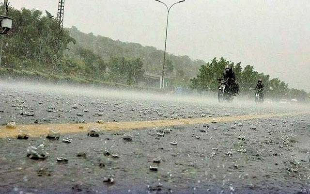  لاہور میں بارش برسانےوالاسسٹم داخل