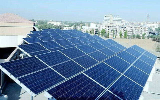 نئے سولر صارفین سے خریدی جانیوالی بجلی کی فی یونٹ قیمت کم کرنے فیصلہ