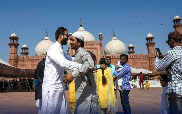 عید الفطر پر پورے ہفتے کی چھٹیوں کا اعلان 