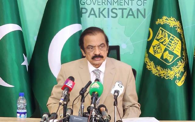 بانی پی ٹی آئی کو عدالت رہا کرتی ہے تو حکومت کو کوئی اعتراض نہیں؛ رانا ثنا اللہ 