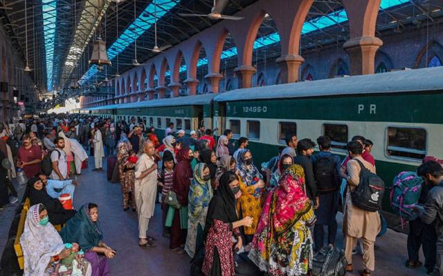 ریلوے ہیڈکوارٹر کا عید کے تینوں روز ٹکٹوں پر رعایت کا فیصلہ 