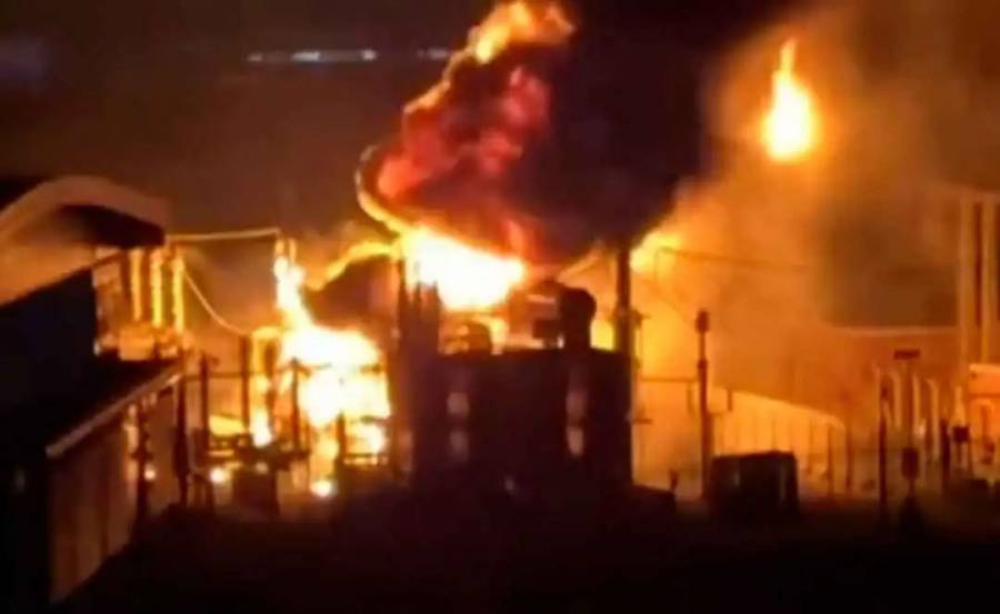 Chaos، Fire at London's airport, Flight schadul, Heathrow Airport closed