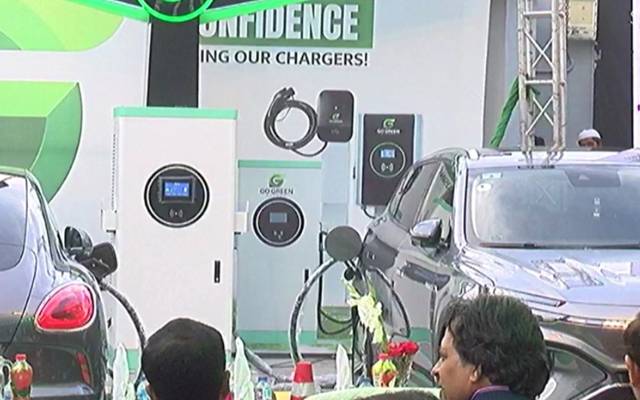 پاکستان کے پہلے 120 KW فاسٹ چارجنگ اسٹیشن کا افتتاح 
