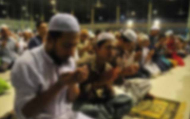 27 رمضان المبارک کی شب: مساجد میں ختم قرآن، خصوصی عبادات، ملک کیلئے دعائیں