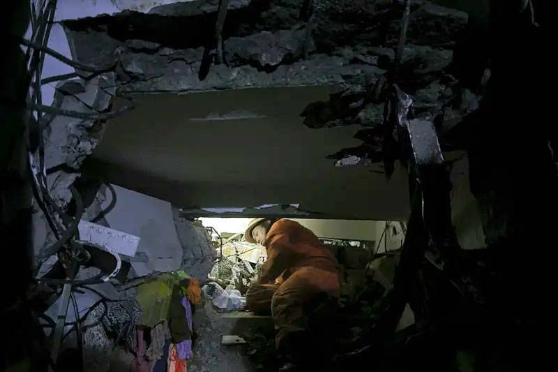 Mianmar Earthquake, City42, Thailand earthquake impact, Louse , Vietnam , 7.7 earthquake 