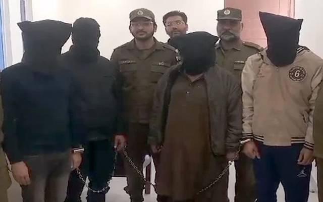 لاہور: ٹک ٹاک بنانے کی خاطر جان لیوا کرتب کرنیوالے 4 ملزمان گرفتار 