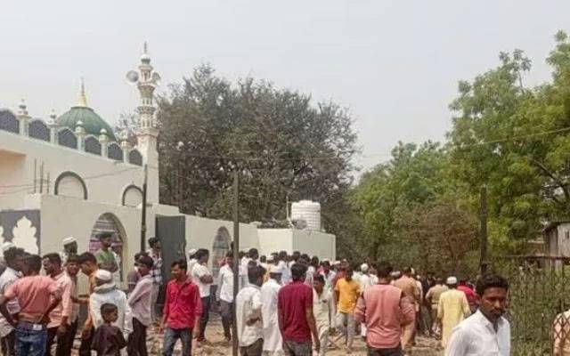  بھارت؛ مسجد میں دھماکہ، عید سے قبل خوف و ہراس 