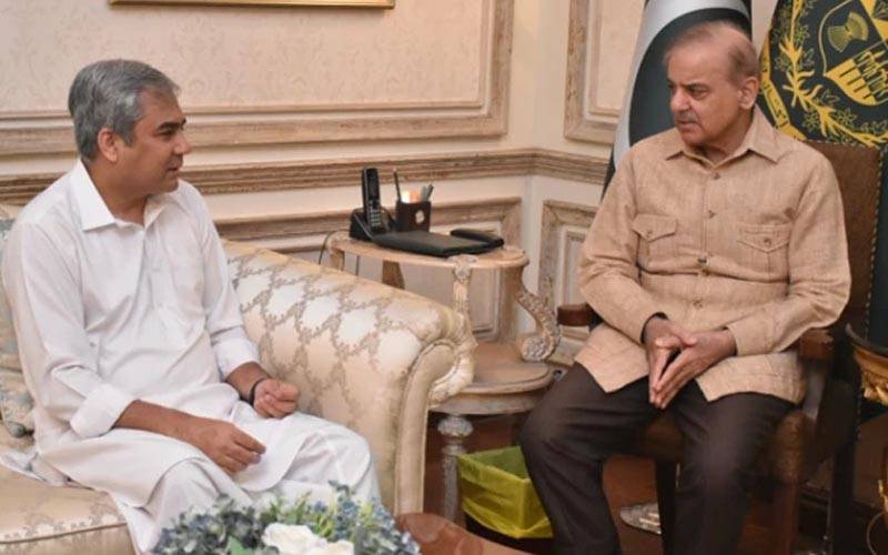 وزیراعظم سے وزیرداخلہ کی ملاقات،افغان باشندوں کی وطن واپسی سے متعلق آگاہ کیا