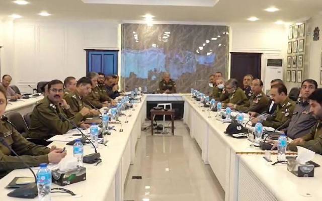 غیر قانونی مقیم تارکین کے انخلا کیلئے آئی جی پنجاب کی اہم ہدایات