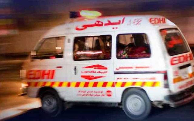 جڑانوالہ؛ تیز رفتار بس کی رکشہ کو ٹکر، 11 افراد جاں بحق