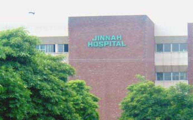 لاہور کے بڑے ہسپتالوں میں ادویات کی عدم دستیابی ؛ پولیس کی سپیشل برانچ کی تحقیقات شروع